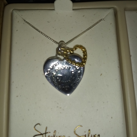 Sterling silver heart necklace - Picture 8 of 8